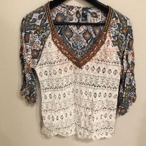 BKE Boutique shirt size medium